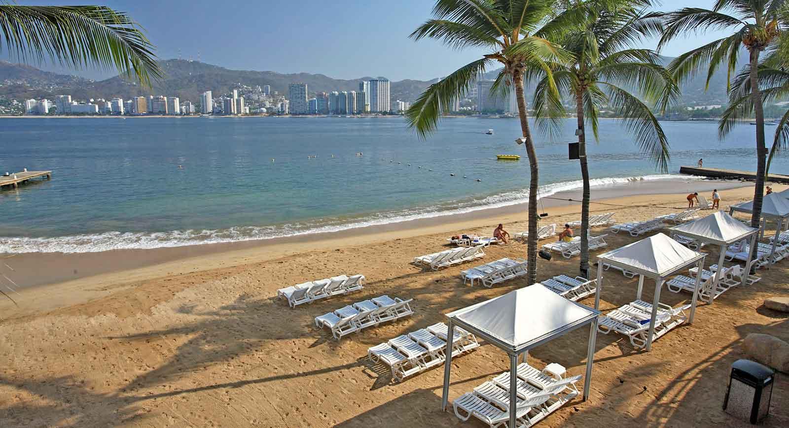 Ritz Acapulco All Inclusive Екстериор снимка View of the beach